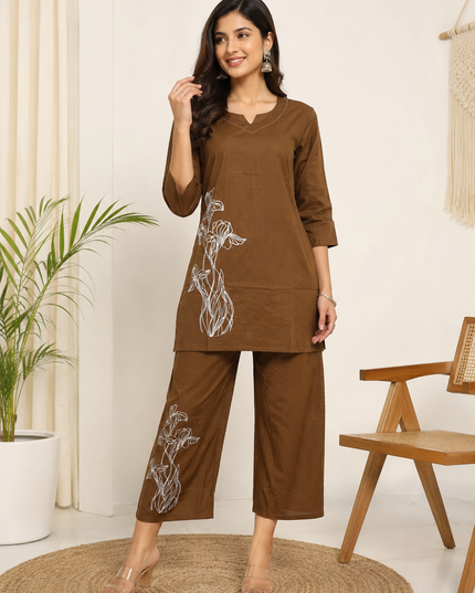 LADIES KURTI SET CODE-A410 Women’s Embroidered Kurta Pant Set | Floral Thread Work Straight Kurti with Wide Leg Pants