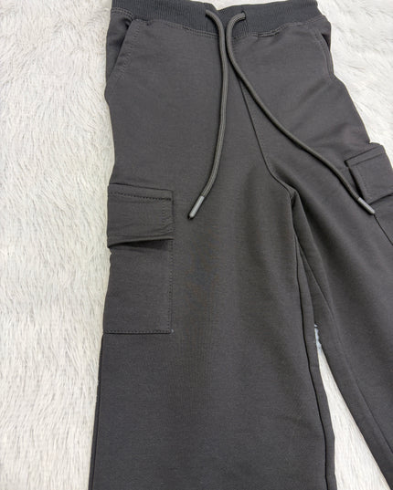 He and She Girls Baggy Cargo Jeans – Trendy Relaxed Fit Jogger Pants for Kids