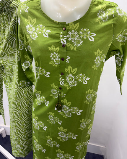 LADIES DRESS CODE-A59 He And She Women's Green Floral Printed Kurti Set with Pant & Dupatta | Stylish Ethnic Wear for Women