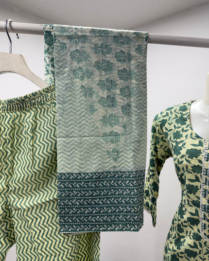 LADIES KURTI SET CODE-A110 Women's Green Floral Printed Cotton Kurta Pant Dupatta Set | Elegant Ethnic Wear