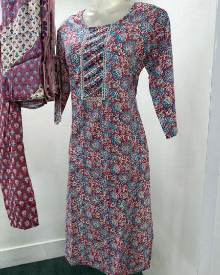 LADIES KURTI SET CODE-A109 Women's Printed Cotton Blend Kurta Set with Straight Pants & Dupatta | Tomato & Onion