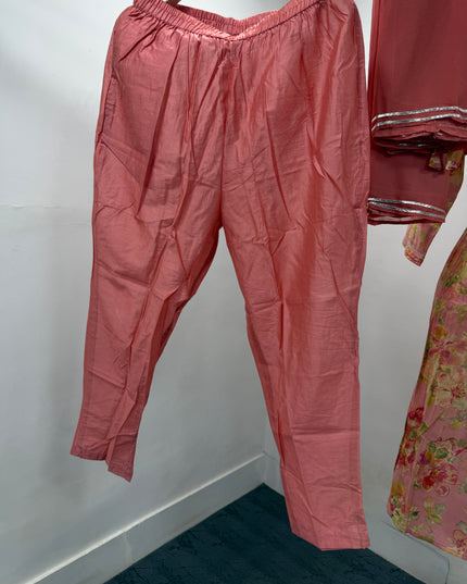 LADIES KURTI SET CODE-A126 Women's Pink Floral Printed Kurta Pant Set with Dupatta | Elegant Ethnic Wear