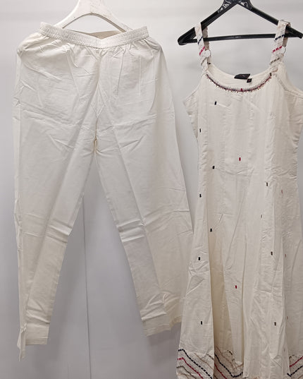 Women Off-White Cotton Kurti Pant Set | Elegant Ethnic Wear by He & She