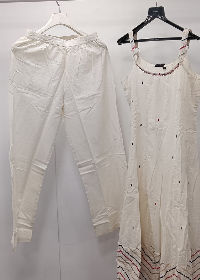 Women Off-White Cotton Kurti Pant Set | Elegant Ethnic Wear by He & She