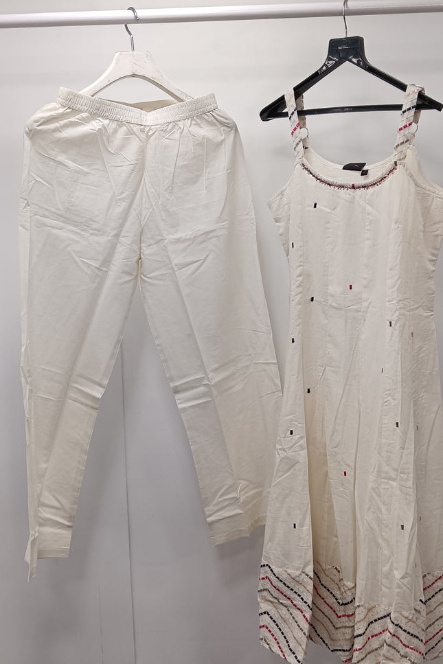Women Off-White Cotton Kurti Pant Set | Elegant Ethnic Wear by He & She