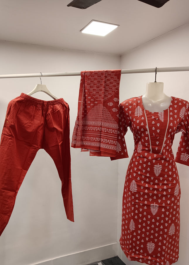 LADIES KURTI SET CODE-A170 Women's Red Printed Straight Kurti Pant Set with Dupatta | Ethnic Cotton Blend Kurta Set | He and She