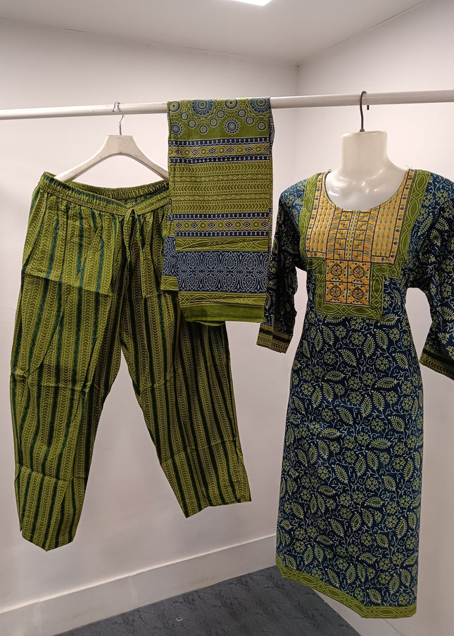 LADIES KURTI SET CODE-A166 Women's Printed Straight Kurti Set with Dupatta & Straight Pajama | Green & Navy Blue Cotton Blend | He and She