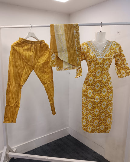 LADIES KURTI SET CODE-A195 He and She Women's Printed Kurti Pant Set with Dupatta | V-Neck Ethnic Wear | 3-Piece Kurta Set