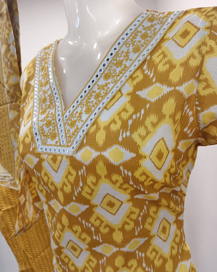LADIES KURTI SET CODE-A195 He and She Women's Printed Kurti Pant Set with Dupatta | V-Neck Ethnic Wear | 3-Piece Kurta Set