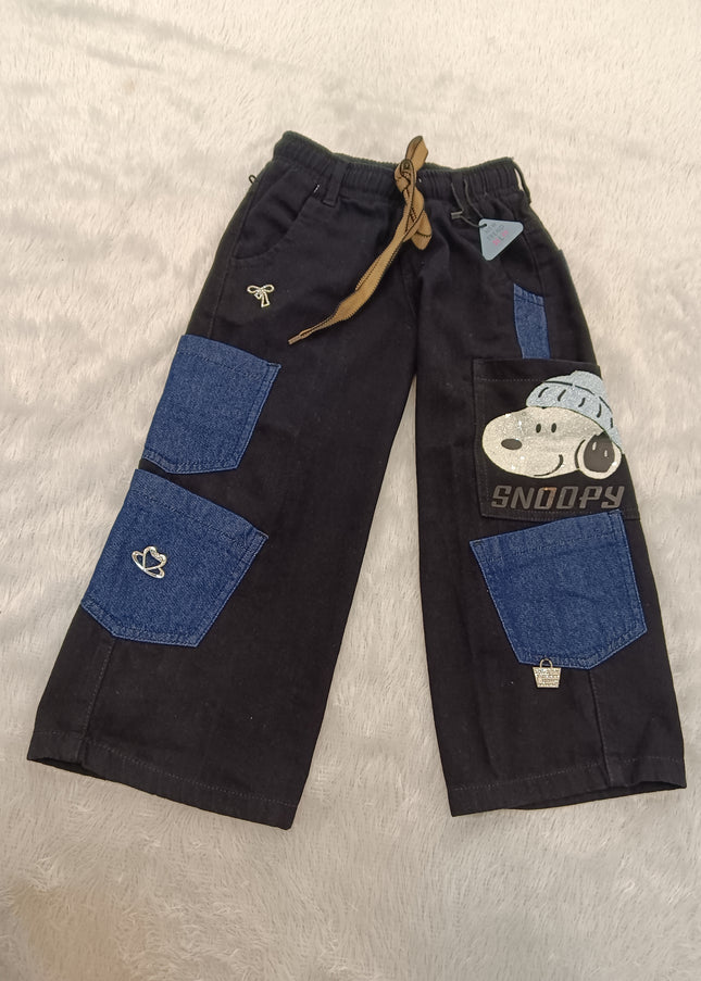 GIRLS JEANS CODE-A217 Girls Black Wide Leg Patch Pocket Cotton Pants with Snoopy Print | Stylish Casual Bottoms for Kids | He And She