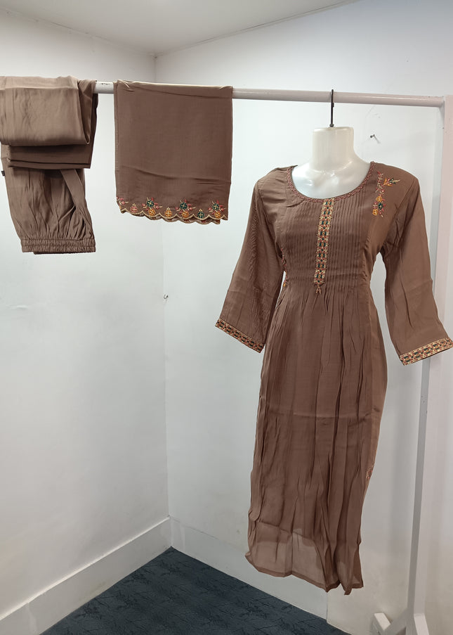LADIES KURTI SET CODE-A231 Women’s Brown Embroidered Kurta Pant Set with Dupatta