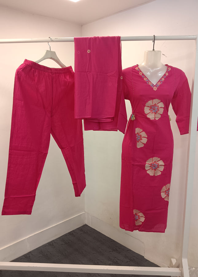 LADIES KURTI SET CODE-A255 Women’s Pink Embroidered Kurta Pant Set with Dupatta