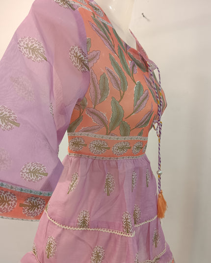 LADIES TWINIC CODE-A260 Women’s Pastel Printed Short Kurti – Peach & Lavender Floral Kurti
