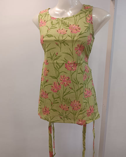 LADIES TWINIC CODE-A258 Women’s Green Floral Printed Sleeveless Short Kurti