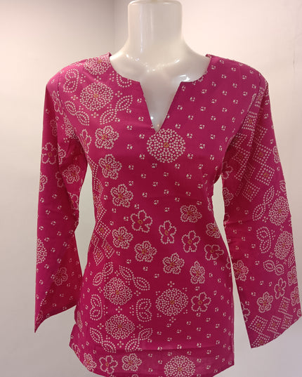 LADIES TWINIC CODE-A257 Women’s Pink Printed Short Kurti | Stylish Casual Ethnic Kurti