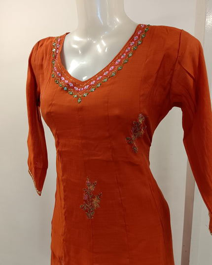 LADIES KURTI SET CODE-A289 Women’s Orange Embroidered Kurta Pant Set with Printed Dupatta
