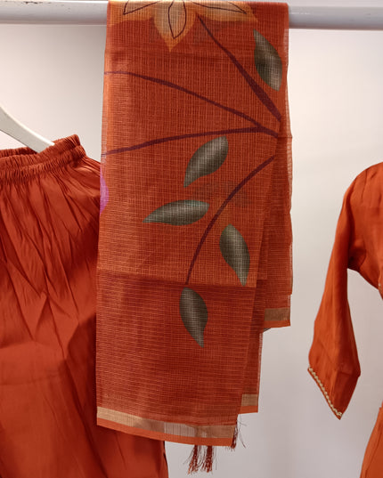LADIES KURTI SET CODE-A289 Women’s Orange Embroidered Kurta Pant Set with Printed Dupatta