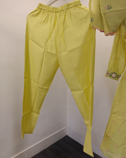 LADIES KURTI SET CODE-A280 Lime Green Floral Embroidered Kurta Pant Dupatta Set for Women