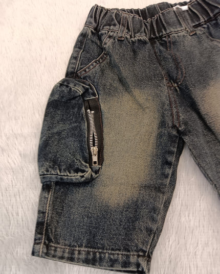 BOYS JEANS CODE-A304 Boys Black Denim Cargo Jeans with Zipper Pockets | Stylish Casual Jeans for Kids