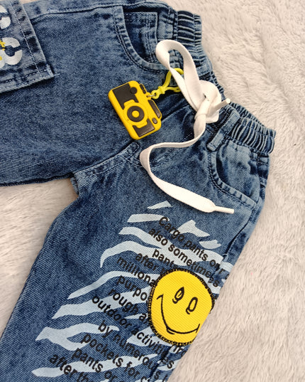 BOYS JEANS A437 Boys Denim Cargo Jeans with Graphic Print & Smiley Patch