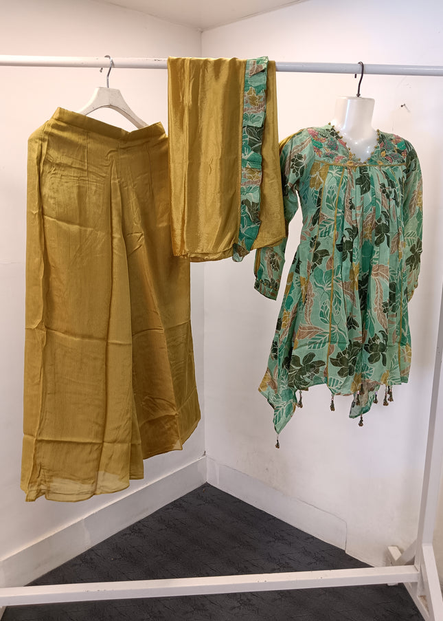 LADIES DRESS A431 Women’s Green Floral Printed Kurta Palazzo Set with Dupatta | Elegant Ethnic Wear