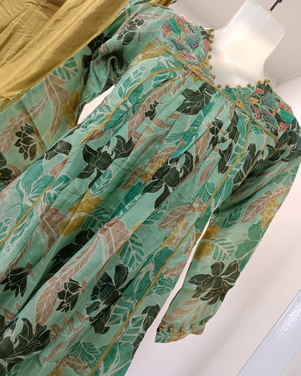 LADIES DRESS A431 Women’s Green Floral Printed Kurta Palazzo Set with Dupatta | Elegant Ethnic Wear