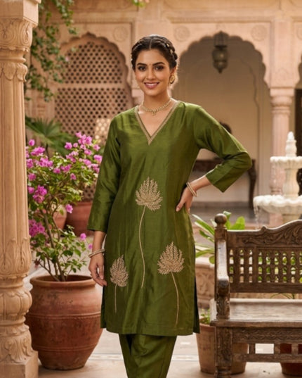 He & She Women’s Olive Green Kurti Pant Set – Elegant Embroidered Ethnic Wear